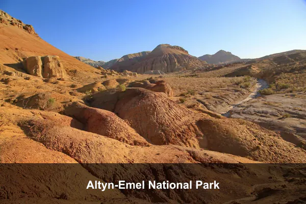 Altyn-Emel National Park